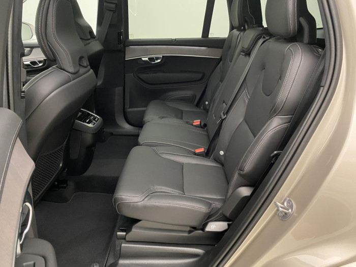 Volvo XC90 B5 AWD AUT BRIGHT ULTRA 7míst na operativní leasing