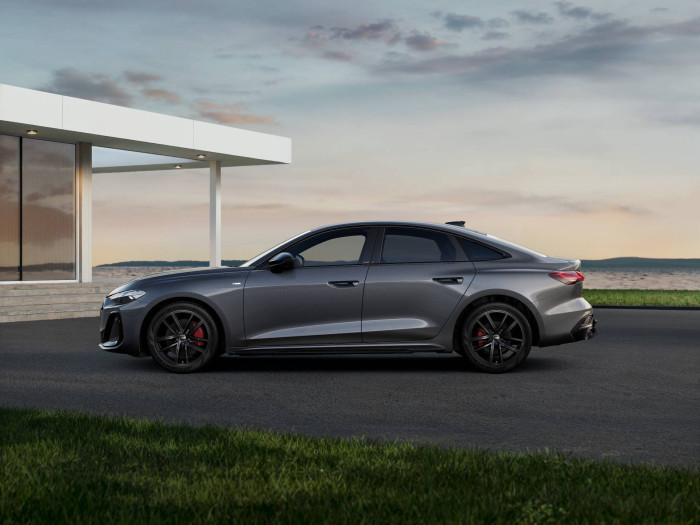 Audi A5 Limuzína quattro 7STR 2,0TFSI / 150kW na operativní leasing