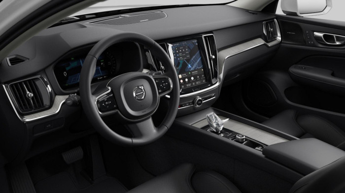 Volvo V60 B4 AUT BRIGHT PLUS na operativní leasing