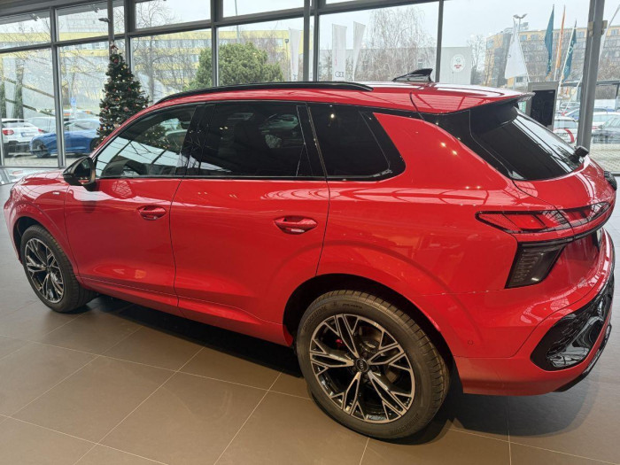 Audi Q3 TFSI 110 kW Stronic na operativní leasing