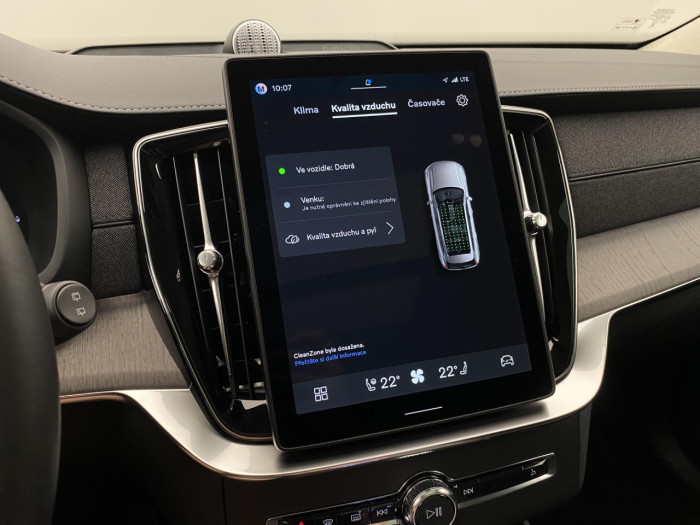 Volvo XC90 T8 AWD Plug-in BRIGHT ULTRA na operativní leasing
