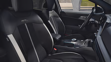 KIA Sportage 1.6 T-GDI 4x4 HEV 6AT GT-LINE automat na operativní leasing
