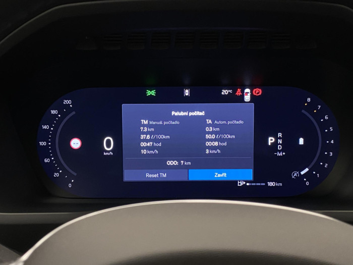 Volvo XC90 B5 AWD AUT BLACK EDITION PLUS na operativní leasing