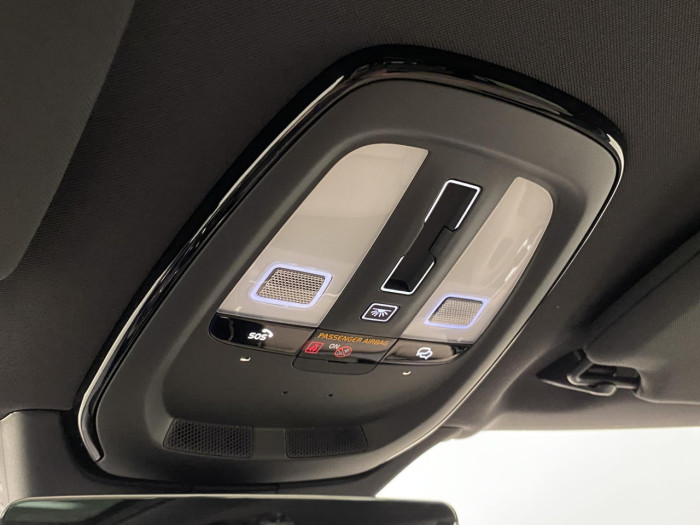 Volvo XC90 T8 AWD Plug-in BRIGHT PLUS 7m na operativní leasing