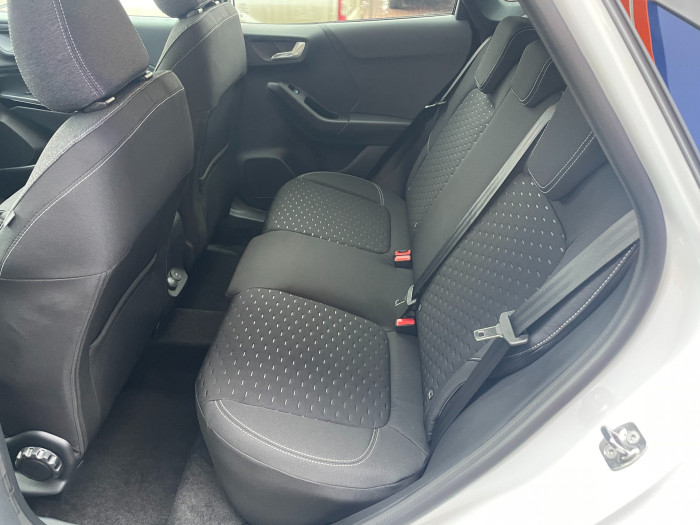 Ford Puma Titanium 1.0 EcoBoost Hybrid (mHEV) (92 kW/125 k) na operativní leasing