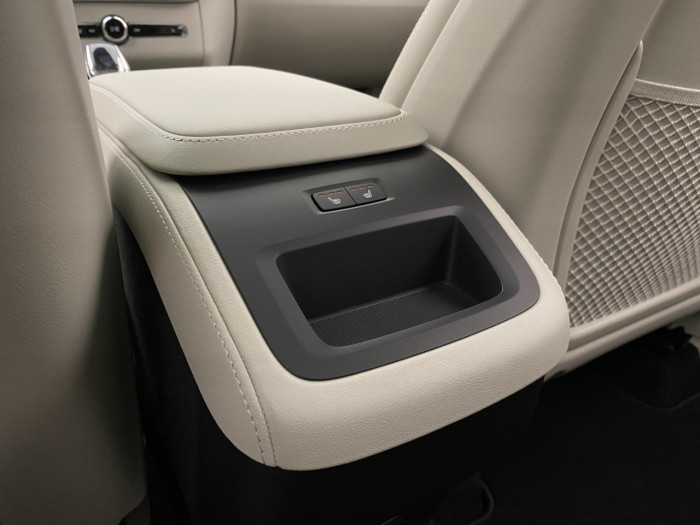 Volvo XC90 B5 AWD AUT BRIGHT PLUS 7míst na operativní leasing