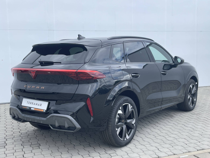 CUPRA Terramar DSG 4WD 2.0 TSI / 150kW na operativní leasing