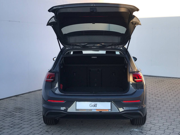 Volkswagen Golf People 6G 1,5TSI / 85kW na operativní leasing