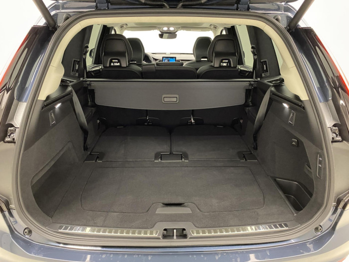 Volvo XC90 B5 AWD AUT BRIGHT ULTRA 7míst na operativní leasing