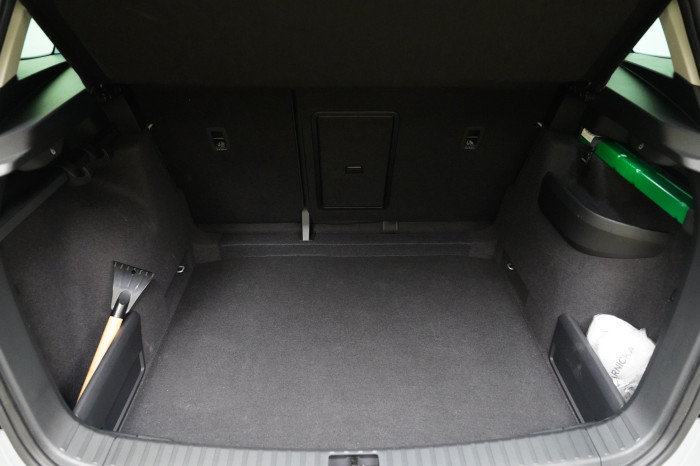 Škoda Karoq 1.5 TSI 110 kW Top Selection na operativní leasing