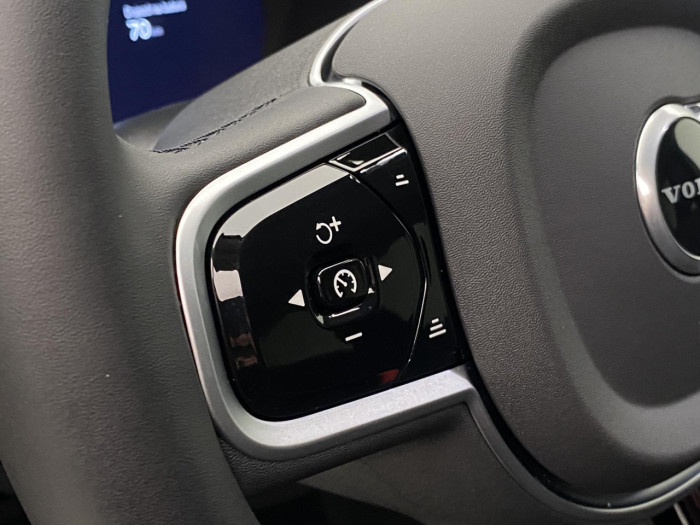 Volvo XC60 T6 AWD AUT BRIGHT PLUS na operativní leasing