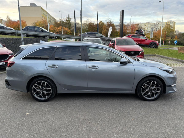KIA Ceed SW CD 1,5 T-GDi GPF TOP + PAKET BUSINESS na operativní leasing