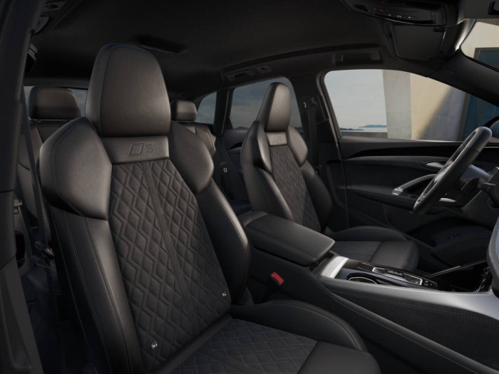 Audi Q5 Quattro ST7 2,0TDI / 150kW na operativní leasing