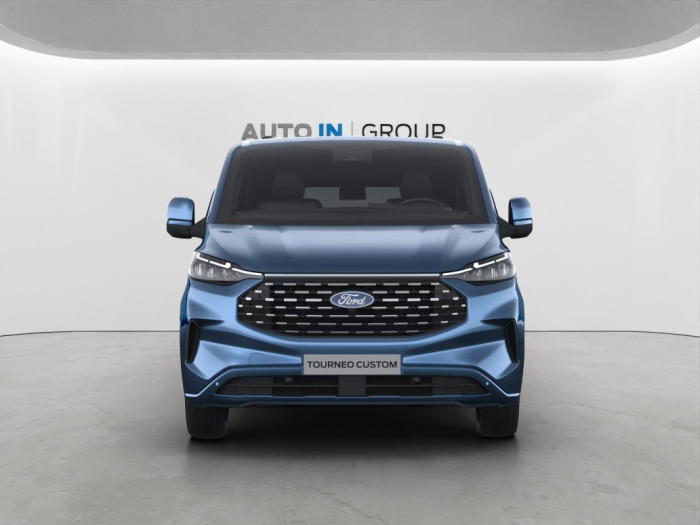Ford Tourneo Custom 2,0 EcoBlue L2 TITANIUM na operativní leasing