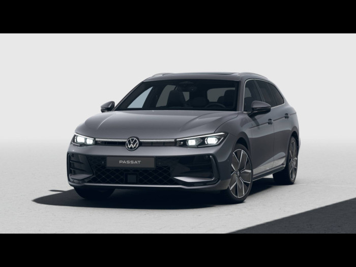 Volkswagen Passat R-Line People 7DSG 4M 2,0TDI / 142kW na operativní leasing
