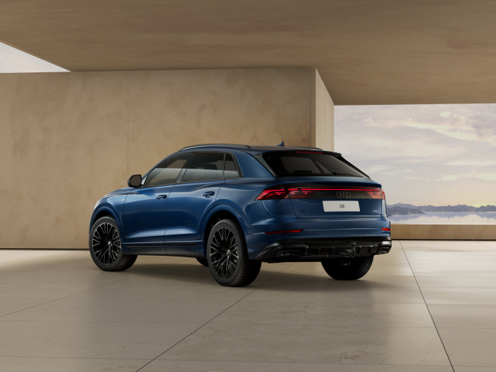 Audi Q8 SUV TDI quattro 210 kW na operativní leasing