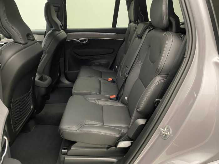 Volvo XC90 B5 AWD AUT BRIGHT PLUS na operativní leasing