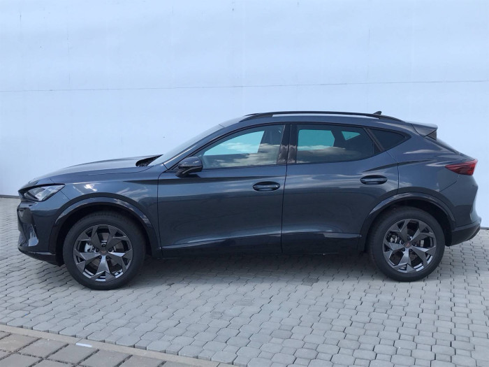 CUPRA Formentor DSG 1.5 eTSI / 110kW na operativní leasing