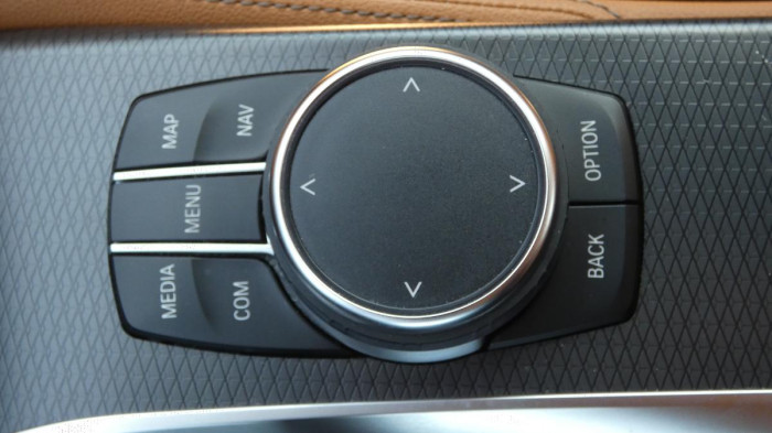 BMW Řada 5 540i xDrive M Sport na operativní leasing