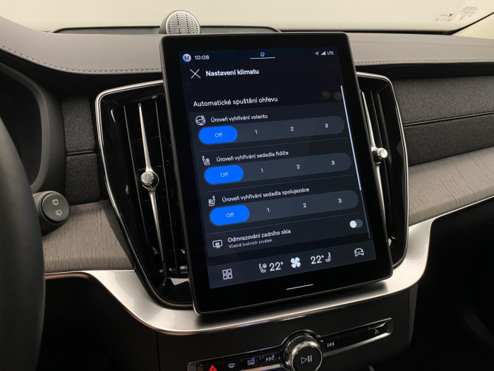 Volvo XC90 T8 AWD Plug-in BRIGHT ULTRA na operativní leasing