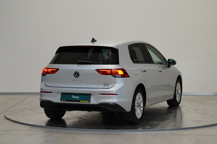 Volkswagen Golf 1.0 TSI 81 kW DSG Life na operativní leasing