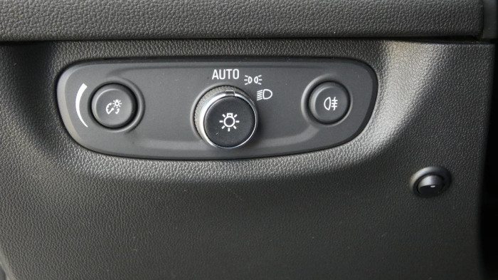 Opel Insignia 2,0 T 4x4 GSi na operativní leasing
