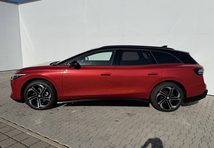 Volkswagen ID.7 Tourer GTX People 86kWh 4Motion / kW na operativní leasing