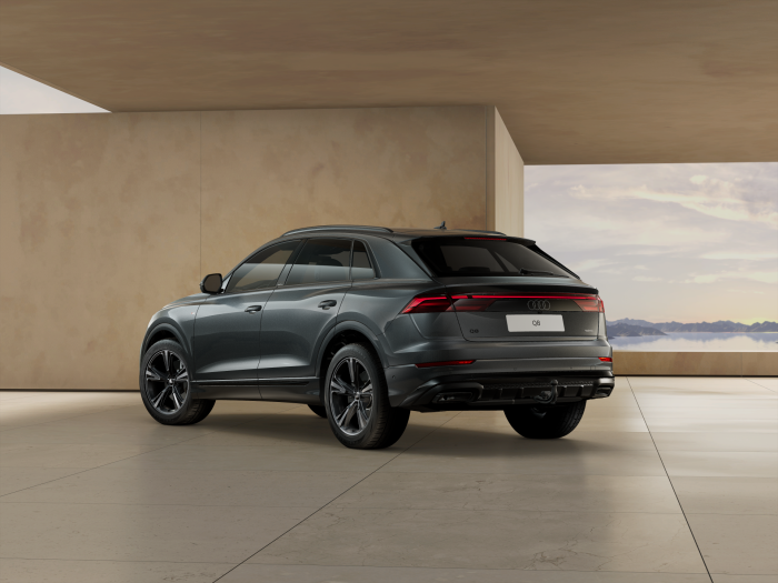 Audi Q8 SUV TDI quattro 210 kW na operativní leasing