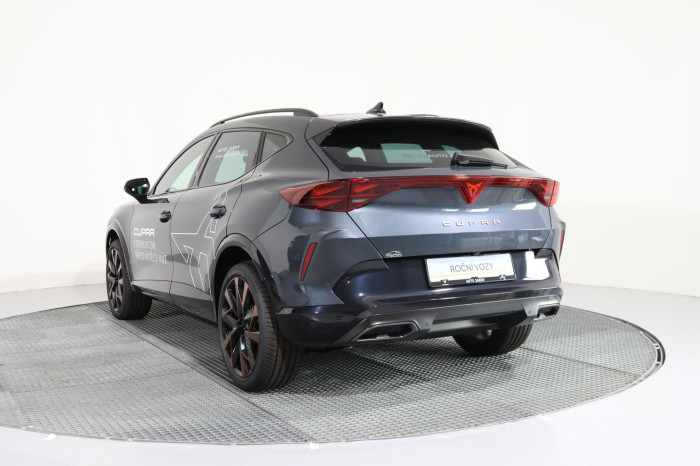 CUPRA Formentor 1.5 eTSI 150k DSG na operativní leasing
