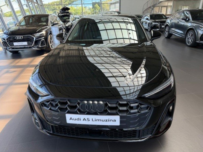 Audi A5 Limuzína TDI quattro Stronic na operativní leasing