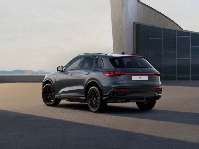 Audi Q5 Quattro ST7 2,0TDI / 150kW na operativní leasing