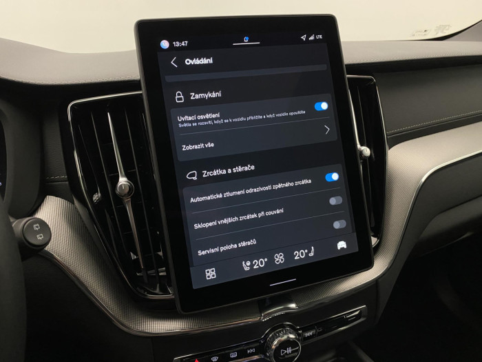 Volvo XC60 B5 AWD AUT ULTRA BLACK EDITION 2.0 Edition na operativní leasing
