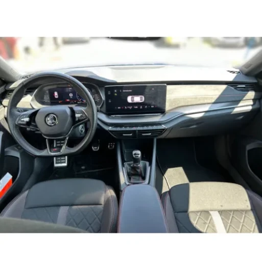 Škoda Octavia 2.0 TSI 180 RS 5d na operativní leasing