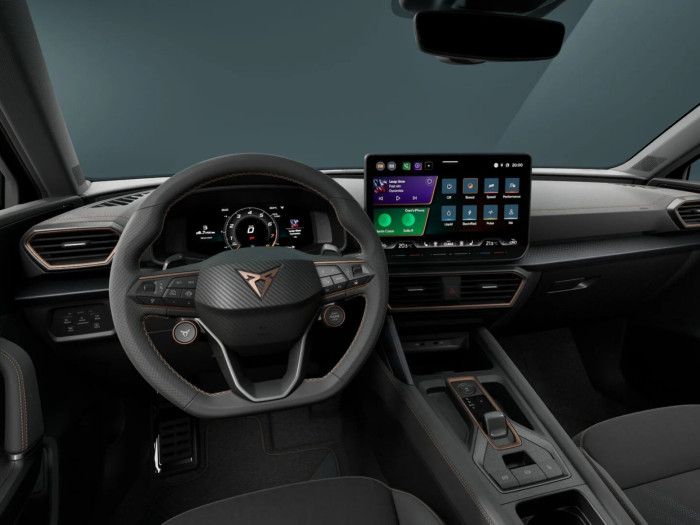 Cupra Leon Sportstourer  2.0 TSI 150 kW Benzín 4x4 Automatická převodovka na operativní leasing
