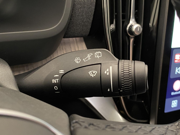 Volvo XC90 B5 AWD AUT BRIGHT PLUS na operativní leasing