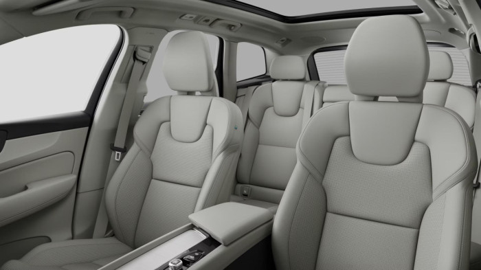 Volvo XC60 B5 AWD AUT BRIGHT ULTRA na operativní leasing
