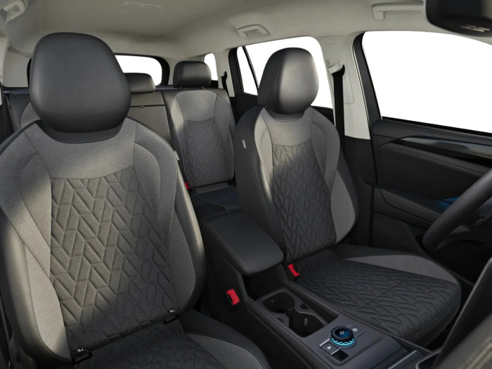 Volkswagen Tayron People 2.0 TDI 110 kW Nafta Automatická převodovka na operativní leasing