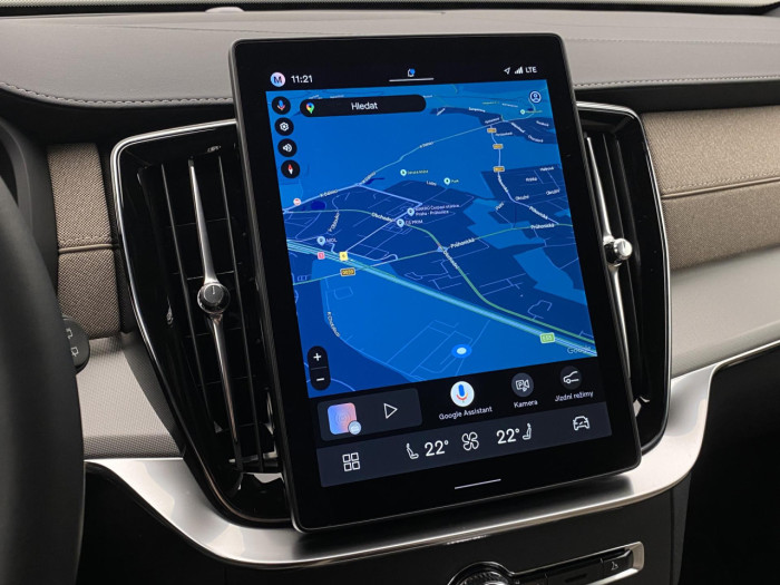 Volvo XC90 B5 AWD AUT CORE 7míst na operativní leasing