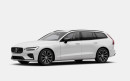 Volvo V60 T6 AWD Plug-in DARK PLUS na operativní leasing