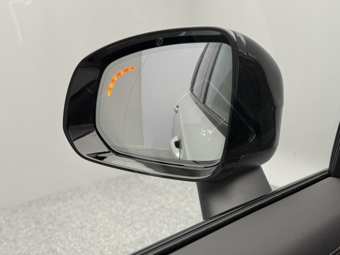 Volvo XC90 B5 AWD AUT BLACK EDITION ULTRA 2.0 Edition na operativní leasing