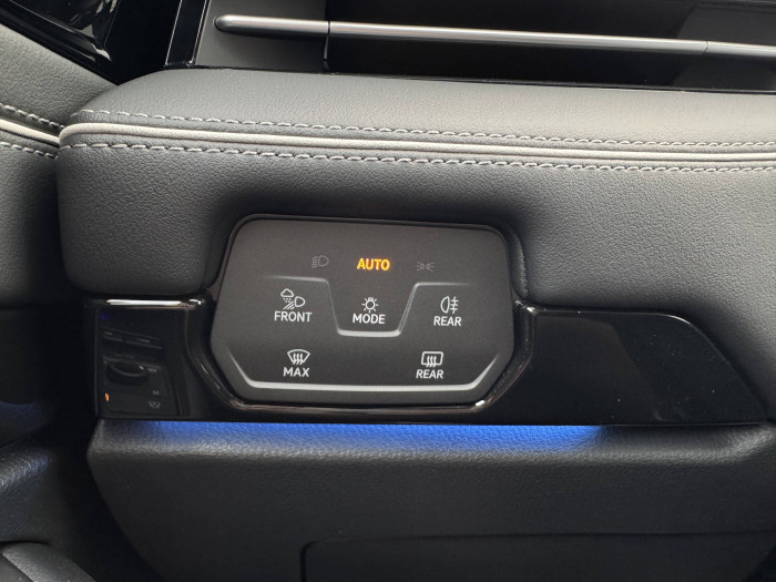 Volkswagen ID.7 Tourer Pro S People / 210kW na operativní leasing