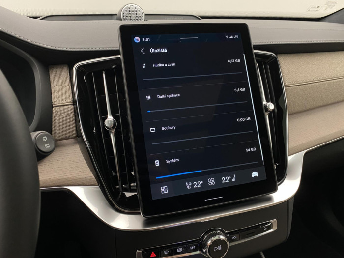 Volvo XC90 T8 AWD Plug-in BRIGHT ULTRA na operativní leasing