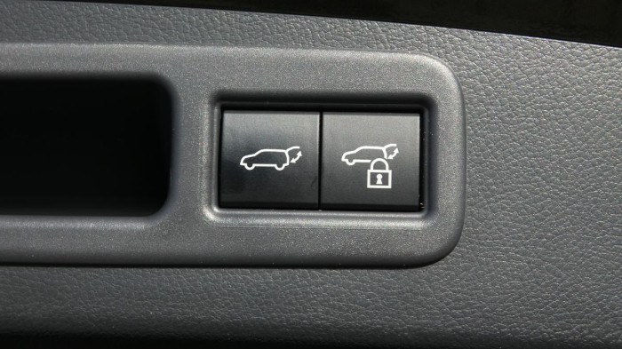 Lexus RX 350h 2.5 HEV 4x4 E-Four e-CVT Comfo na operativní leasing