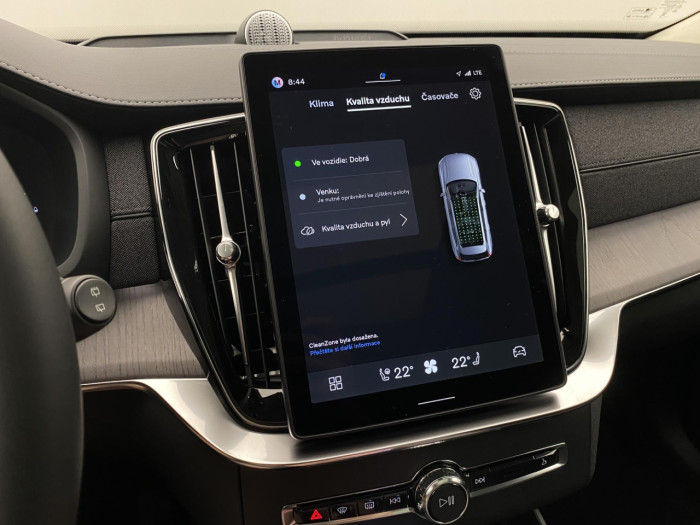 Volvo XC90 T8 AWD Plug-in BRIGHT ULTRA na operativní leasing