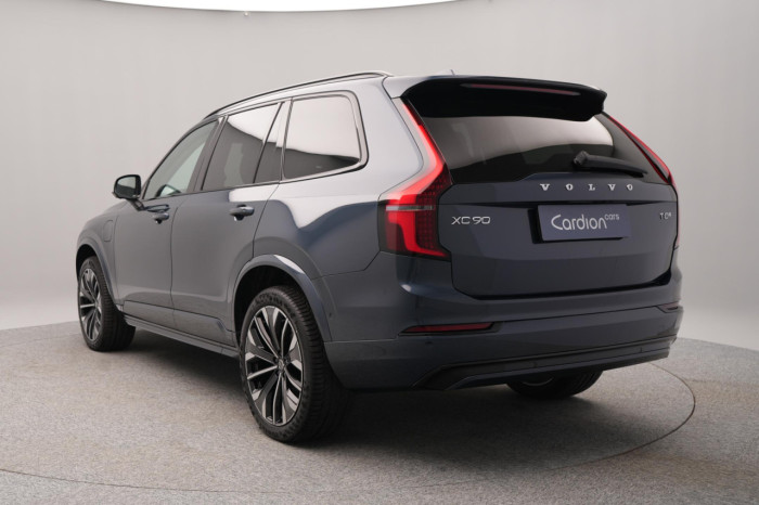 Volvo XC90 T8 AWD Plug-in ULTRA DARK 7m na operativní leasing