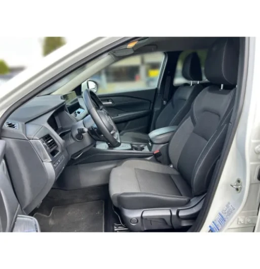 Nissan Qas. 1.3MHEV 158 N-Connecta AT na operativní leasing