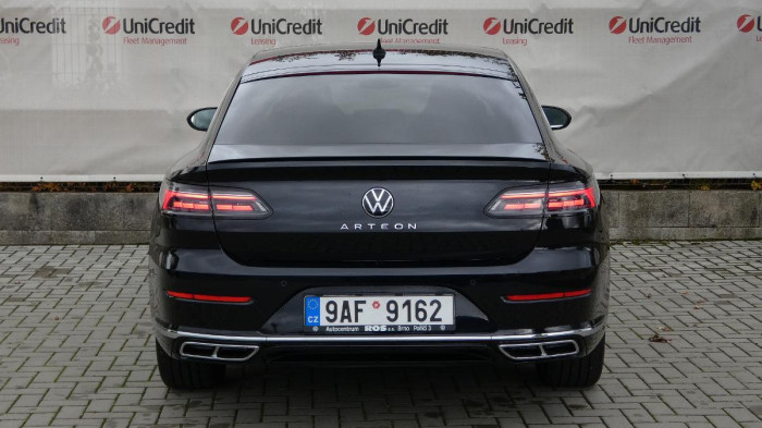 Volkswagen Arteon 2.0 TDI 147kW DSG R-line na operativní leasing