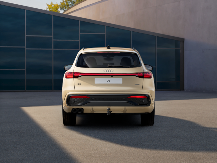 Audi Q5 TDI quattro 150 kW na operativní leasing