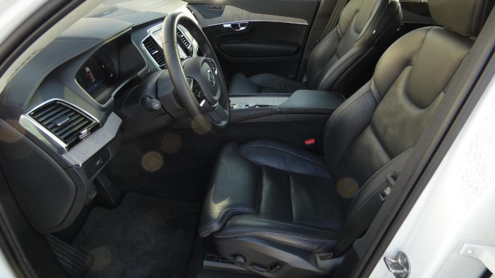 Volvo XC90 B5 AWD Plus Bright 7 míst na operativní leasing