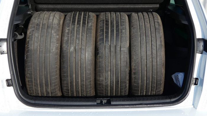 Škoda Karoq 1,5 TSI Sportline na operativní leasing